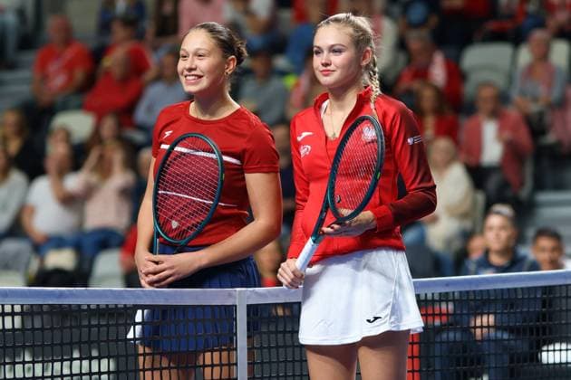 GORZOW WIELKOPOLSKI 16.11.2025 BILLIE JEAN KING CUP MECZ POLSKA - RUMUNIA --- GAME POLAND - ROMANIA NZ Linda Klimovicova Elena Ruxandra Bertea FOT. PIOTR KACZMAREK 400mm.pl NEWSPIX.PL --- newspix.pl 