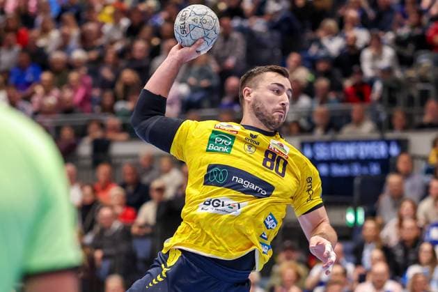 16 11 2025, Handball, HBL, Bergischer HC Rhein Neckar Löwen, Mitsubishi Electric HALLE Düsseldorf Jannik Kohlbacher Rhein Neckar Löwen 80 North Rhine-Westphalia Germany