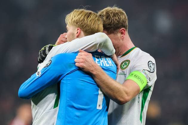 2026 FIFA World Cup, WM, Weltmeisterschaft, Fussball Qualifier Group F, Puskas ArÃ Caoimhin Kelleher and Nathan Collins celebrate after the match 16 11 2025  Copyright: x INPHO RyanxByrnex RB1_6278