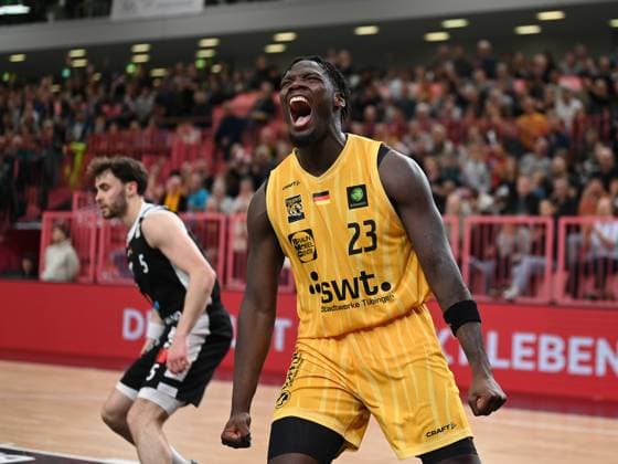 Melkisedek Moreaux Tigers Tuebingen, 23 Jubel Emotionen GER, Tigers Tuebingen vs Gartenzaun24 Baskets Paderborn, Basketball, Men, Pro A, 2 Barmer Basketball Bundesliga, Saison 2025 2026, 16 11 2025 GER, Tigers Tuebingen vs Gartenzaun24 Baskets Paderborn, Basketball, Men, Pro A, 2 Barmer Basketball Bundesliga, Saison 2025 2026, 16 11 2025 Tuebingen Copyright: xEibner-Pressefoto NicolasxWoernx EP_NWN