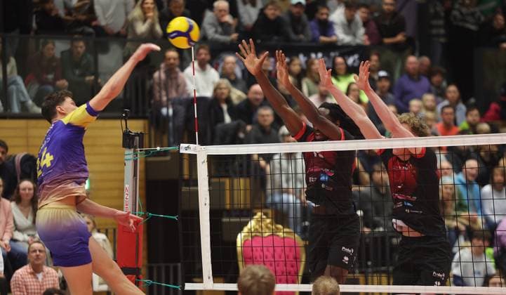 Ludwigsburg , Volleyball Bundesliga , Barock Volleys MTV Ludwigsburg vs cerebricks VOLLEY GOATS Mitteldeutschland , from left Clay Wieter Goats Nyherowo Omene Philipp Herrmann Lubu