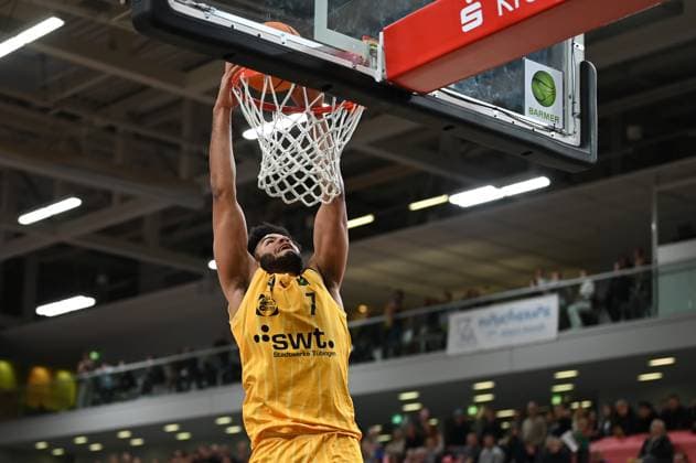Silas Oriane Tigers Tuebingen, 07 Korbleger GER, Tigers Tuebingen vs Gartenzaun24 Baskets Paderborn, Basketball, Men, Pro A, 2 Barmer Basketball Bundesliga, Season 2025 2026, 16 11 2025 GER, Tigers Tuebingen vs Gartenzaun24 Baskets Paderborn, Basketball, Men, Pro A, 2 Barmer Basketball Bundesliga, Season 2025 2026, 16 11 2025 Tuebingen Copyright: xEibner-Pressefoto NicolasxWoernx EP_NWN