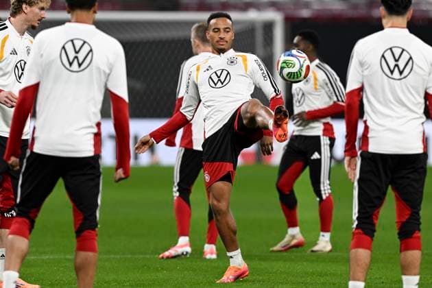 Jamie Leweling Germany 7 with ball 16 11 2025 Soccer World Cup Qualification Training Germany vs Slovakia, Red Bull Arena, Leipzig, Copyright: xpepphotox xHorstxMauelshagenx pep00321, pep_20251116_hm_199288