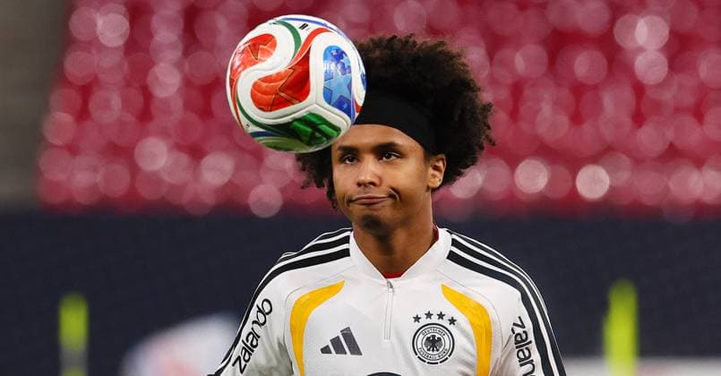 Deutschland - Slowakei Training Leipzig, 16.11.2025, Matchday -1, Red Bull Arena, Abschlusstraining, vor der WM Qualifikation BR Deutschland vs. Slowakei am 17.11.2025 , Im Bild: Karim Adeyemi (DEU) , *** Germany Slovakia Training Leipzig, 16 11 2025, Matchday 1, Red Bull Arena, Final training, before the World Cup Qualifier BR Germany vs Slovakia on 17 11 2025 , In the picture Karim Adeyemi DEU , Picture Point