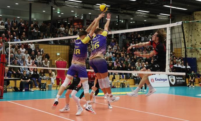 Ludwigsburg , Volleyball Bundesliga , Barock Volleys MTV Ludwigsburg vs cerebricks VOLLEY GOATS Mitteldeutschland , right Ben Simon Bonin Lubu