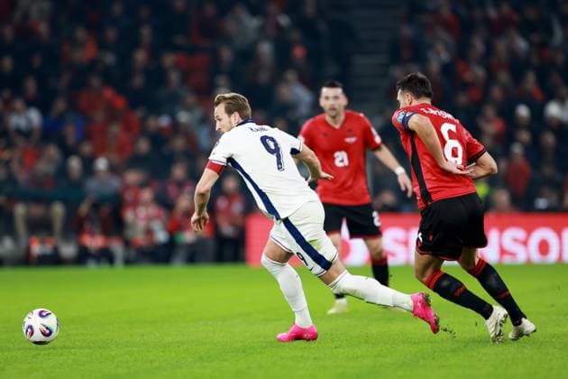 Harry Kane of England. Albania v England, FIFA 2026 World Cup Qualifying, Group K, Football, Arena Kombetare, Tirana, Albania - 16 Nov 2025Tirana Arena Kombetare Albania EDITORIAL USE ONLY No use with unauthorised audio, video, data, fixture lists, club league logos or live services. Online in-match use limited to 120 images, no video emulation. No use in betting, games or single club league player publications. Copyright: xNikolaxKrstic Shutterstockx 15786244bf