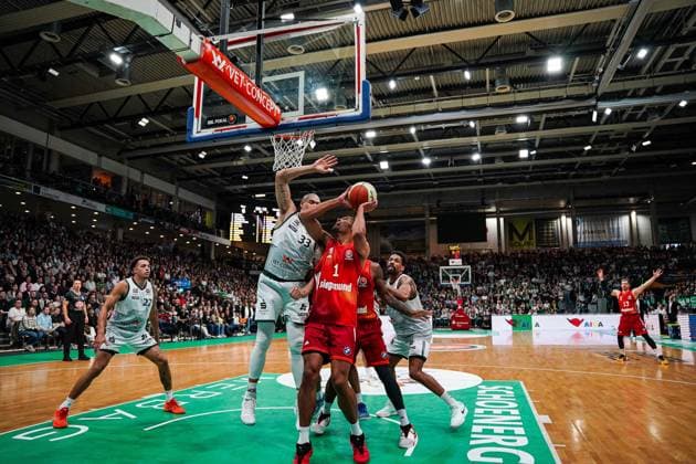 16 11 2025, xdaymx, Basketball DBB Pokal, Gladiators Trier FC Bayern Munich Conclusion Oscar da Silva Bayern DFL DFB REGULATIONS PROHIBIT ANY USE OF PHOTOGRAPHS as IMAGE SEQUENCES and or QUASI VIDEO Trier
