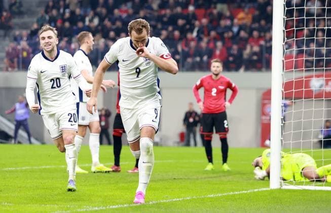 Harry Kane of England celebrates scoring a goal to make the score 0-1. Albania v England, FIFA 2026 World Cup Qualifying, Group K, Football, Arena Kombetare, Tirana, Albania - 16 Nov 2025Tirana Arena Kombetare Albania EDITORIAL USE ONLY No use with unauthorised audio, video, data, fixture lists, club league logos or live services. Online in-match use limited to 120 images, no video emulation. No use in betting, games or single club league player publications. Copyright: xNikolaxKrstic Shutterstockx 15786244cf