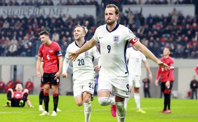 Harry Kane of England celebrates scoring a goal to make the score 0-1. Albania v England, FIFA 2026 World Cup Qualifying, Group K, Football, Arena Kombetare, Tirana, Albania - 16 Nov 2025Tirana Arena Kombetare Albania EDITORIAL USE ONLY No use with unauthorised audio, video, data, fixture lists, club league logos or live services. Online in-match use limited to 120 images, no video emulation. No use in betting, games or single club league player publications. Copyright: xNikolaxKrstic Shutterstockx 15786244ch