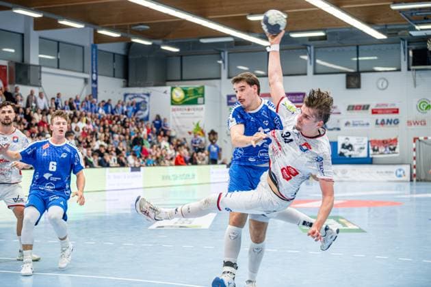 2 Handball Bundesliga TV Hüttenberg Dessau Roßlauer HV, 16 11 25 Paul Kompenhans TV Hüttenberg, 34 , Marcel Nowak Dessau Roßlauer HV 06, 15 , Fritz Leon Haake Dessau Roßlauer HV 06, 6 2 Handball Bundesliga TV Hüttenberg Dessau Roßlauer HV Hüttenberg, 16 11 25 Copyright: xBEAUTIFULxSPORTS Roeczeyx