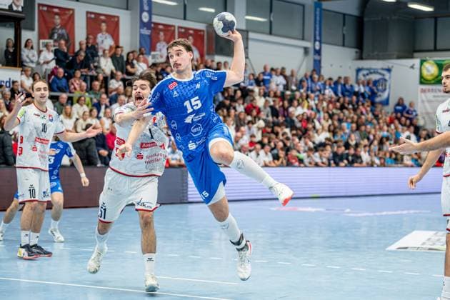 2 Handball Bundesliga TV Hüttenberg Dessau Roßlauer HV, 16 11 25 Marcel Nowak Dessau Roßlauer HV 06, 15 , Hendrik Schreiber TV Hüttenberg, 51 , Paul Ohl TV Hüttenberg, 10 2 Handball Bundesliga TV Hüttenberg Dessau Roßlauer HV Hüttenberg, 16 11 25 Copyright: xBEAUTIFULxSPORTS Roeczeyx