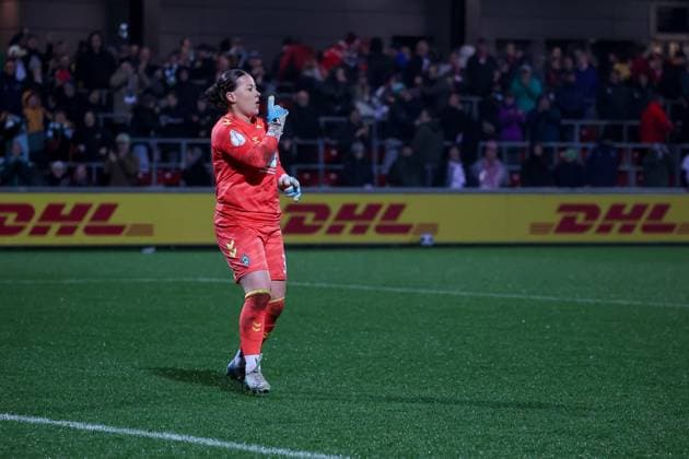 Mariella El Sherif SV Werder Bremen Frauen, 39 Jubel Freude nach dem Sieg im Elfmeterschiessen, RB Leipzig Frauen vs SV Werder Bremen Frauen, Fußball, DFB Pokal Frauen, Achtelfinale, Saison 2025 2026, 16 11 2025,¨ DFL REGULATIONS PROHIBIT ANY USE OF PHOTOGRAPHS AS IMAGE SEQUENCES AND OR QUASI VIDEO,¨ RB Leipzig Women vs SV Werder Bremen Women, Football, DFB Cup Women, Round of 16, Season 2025 2026, 16 11 2025 Leipzig Copyright: xEibner-Pressefoto LauraxRoemerx EP_LRR
