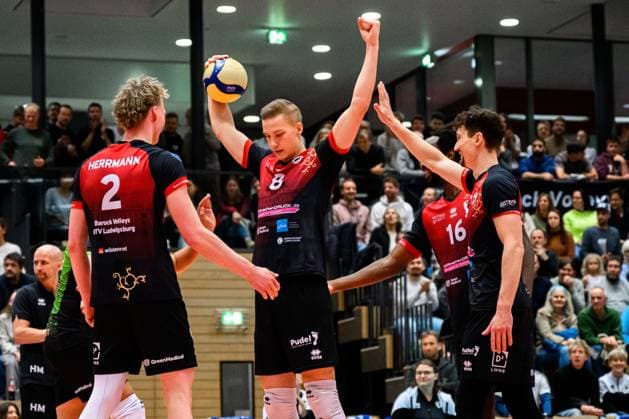 Ludwigsburg Bundesliga 25 26 MTV Ludwigsburg Volley Goats Mitteldeutschland Philipp Herrmann Ludwigsburg , Tomi Saarinen Ludwigsburg , Tim Koepfli Köpfli Ludwigsburg Ludwigsburg Innenstadtsporthalle Baden Württemberg Germany