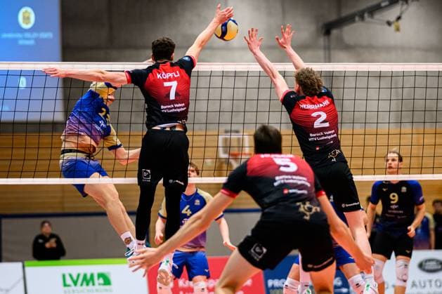Ludwigsburg Bundesliga 25 26 MTV Ludwigsburg Volley Goats Central Germany Samuel James Schellenberg Volley Goats , Tim Koepfli Köpfli Ludwigsburg , Philipp Herrmann Ludwigsburg Ludwigsburg Ludwigsburg Innenstadtsporthalle Baden Württemberg Germany