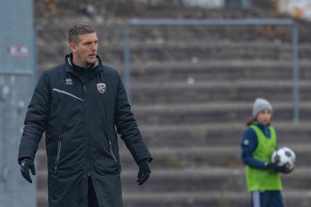 Ingolstadt, Germany 16 November 2025 DFB Pokal Women 1 8 Final 2025 2026 FC Ingolstadt 04 vs FC Bayern Munich In the picture Coach Benjamin Stolte FCI ESV Stadion Bayern Copyright: xFotostandx xSchäferx