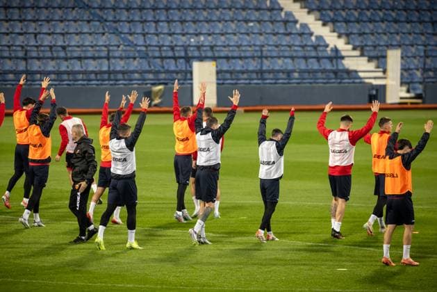 Football, World Cup qualifiers, Montenegro national team, Training and press conference
