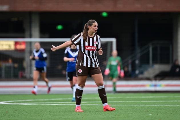 Soccer I Women I Season 2025 2026 I Regionalliga Nord I 10 Matchday I FC St Pauli Hamburger SV U20 I 16 11 2025 Lina Jubel 24, FC St Pauli Hamburg Stadion an der Feldstraße Hamburg Germany Copyright: xLobeca FelixxSchlikisx