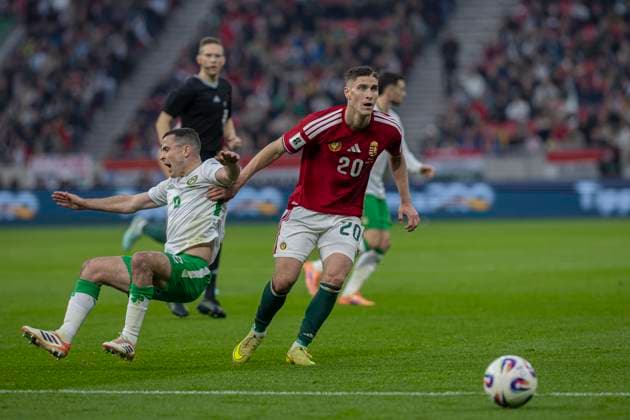 Hungary v Republic of Ireland - FIFA World Cup, WM, Weltmeisterschaft, Fussball 2026 Qualifier Roland Sallai of Hungary competes for the ball with Josh Cullen of Ireland during the FIFA 2026 World Cup Qualifiers match at Puskas Arena in Budapest, Hungary, on November 16, 2025. Budapest Hungary  Copyright: xRobertxSzaniszlox originalFilename:szaniszlo-notitle251116_npO29.jpg