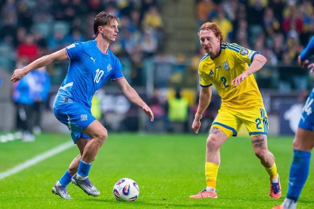 2025.11.16 Warszawa pilka nozna Kwalifikacje Mistrzostw Swiata 2026 Ukraina - Islandia N z Brynjolfur Willumsson Yukhym Konoplya Foto Gleb Soboliev PressFocus 2025.11.16 Warszawa Football - FIFA World Cup, WM, Weltmeisterschaft, Fussball 2026 Qualifying round Ukraine - Island Brynjolfur Willumsson Yukhym Konoplya Credit: Gleb Soboliev PressFocus NEWSPIX.PL --- newspix.pl 