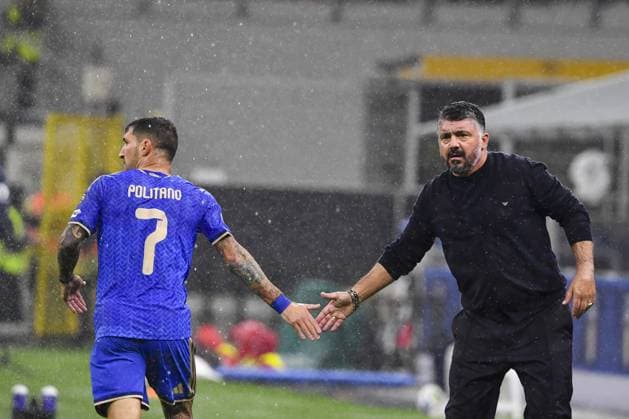 Italy v Norway - FIFA World Cup, WM, Weltmeisterschaft, Fussball 2026 Qualifying match MILAN, ITALY, NOVEMBER 16: Davide Frattesi (L), of Italy, and his head coach Gennaro Gattuso (R) during the FIFA World Cup 2026 Group I qualifying football match between Italy and Norway at San Siro Stadium in Milan, Italy, on November 16, 2025. Isabella Bonotto Anadolu Milan Italy. Editorial use only. Please get in touch for any other usage. Copyright: x2025xAnadoluxIsabellaxBonottox