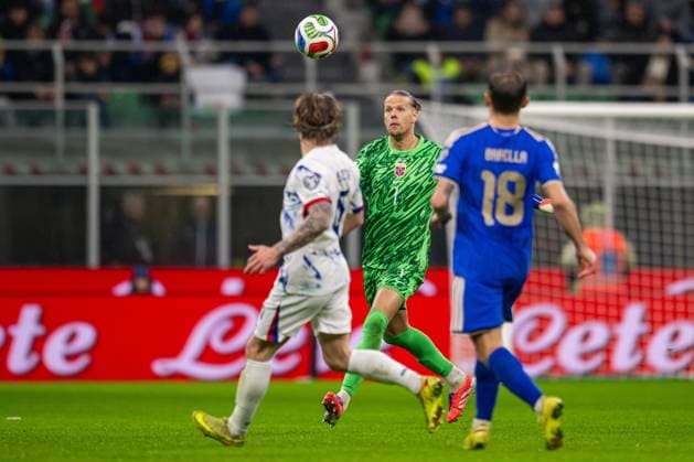 251116 Goalkeeper orjan Nyland of Norway during the FIFA World Cup Qualifier football match between Italy and Norway on November 16, 2025 in Milan Photo Vegard Grott BILDBYRAN kod VG VG0836 bbeng fotball football soccer fotboll fifa world cup qualifiers european qualifiers 2026 uefa world cup qualifiers vm kvalifisering vm kvalik vm kval norway italien italia italy milano  Copyright: VEGARDxGRoTT BB251116VG083