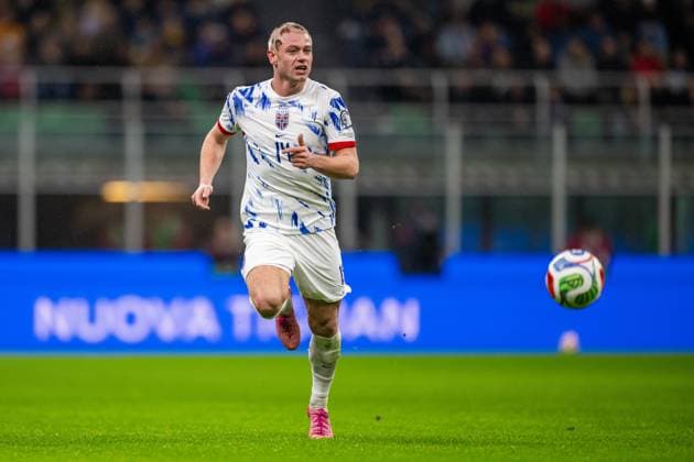 251116 Julian Ryerson of Norway during the FIFA World Cup Qualifier football match between Italy and Norway on November 16, 2025 in Milan Photo Vegard Grott BILDBYRAN kod VG VG0836 bbeng fotball football soccer fotboll fifa world cup qualifiers european qualifiers 2026 uefa world cup qualifiers vm kvalifisering vm kvalik vm kval norway italien italia italy milano  Copyright: VEGARDxGRoTT BB251116VG090