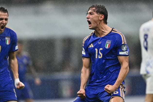 Italy v Norway - FIFA World Cup, WM, Weltmeisterschaft, Fussball 2026 Qualifier Pio Esposito (ITA) celebrates after scoring the goal of 1-0 during the FIFA 2026 World Cup Qualifying Round Matchday 10 between Italy and Norway at San Siro Stadium in Milan, Italy, on November 16, 2025. Milan Italy Italy  Copyright: xDomenicoxCippitellix originalFilename:cippitelli-italynor251116_npSuD.jpg