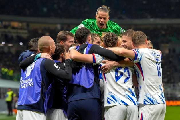 Football, World Cup qualification Italy Norway Milan, Italy 20251116 Norway celebrates the 1 3 score during the World Cup qualifying match in football between Norway and Italy at San Siro Photo Lise Aserud NTB Milano Italy EDITORIAL USE ONLY RESTRICTED USE FOR BETTING COMPANIES  Copyright: xLisexAserudxx xNTBx