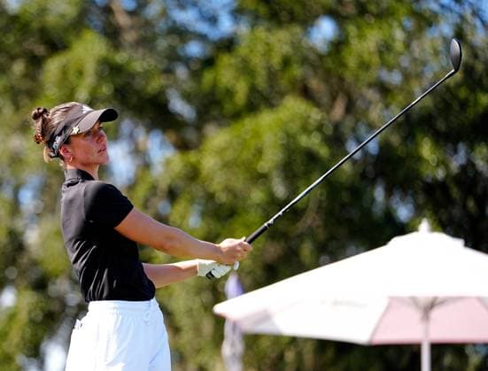 BELLEAIR, FL - NOVEMBER 16: LPGA, Golf Damen golfer Linn Grant plays her tee shot on the first hole during the final round of The Annika driven by Gainbridge at Pelican on November 16, 2025, at the Pelican Golf Club in Belleair, Florida. (Photo by Brian Spurlock Icon Sportswire). GOLF: NOV 16 LPGA The ANNIKA EDITORIAL USE ONLY Icon2511165