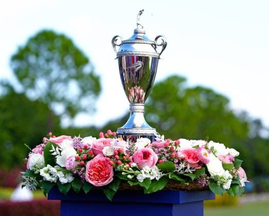 BELLEAIR, FL - NOVEMBER 16: The trophy is on display on the first tee during the final round of The Annika driven by Gainbridge at Pelican on November 16, 2025, at the Pelican Golf Club in Belleair, Florida. (Photo by Brian Spurlock Icon Sportswire). GOLF: NOV 16 LPGA, Golf Damen The ANNIKA EDITORIAL USE ONLY Icon25111658