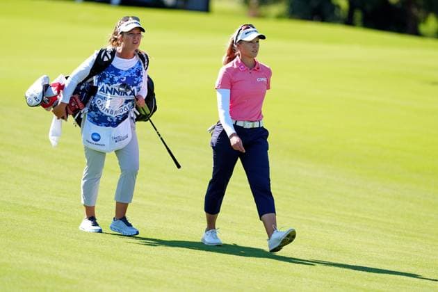 BELLEAIR, FL - NOVEMBER 16: LPGA, Golf Damen player Brooke Henderson walks the 7th hole during the final round of The Annika driven by Gainbridge at Pelican on November 16, 2025, at the Pelican Golf Club in Belleair, Florida. (Photo by Brian Spurlock Icon Sportswire). GOLF: NOV 16 LPGA The ANNIKA EDITORIAL USE ONLY Icon25111694