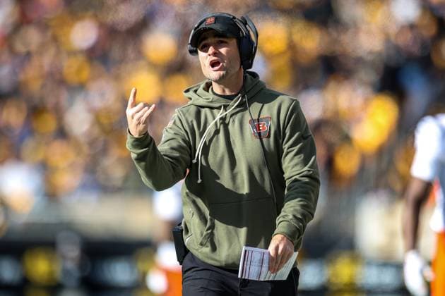 November 16, 2025, Pittsburgh, Pennsylvania, USA: Cincinnati Bengals head coach ZAC TAYLOR during the NFL, American Football Herren, USA football game between the Pittsburgh Steelers and the Cincinnati Bengals at Acrisure Stadium in Pittsburgh, Pennsylvania. Pittsburgh USA - ZUMAg257 20251116_zsp_g257_042 Copyright: xBrentxGudenschwagerx
