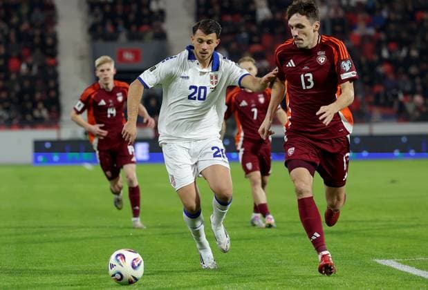 Serbia vs Latvia, Group K World Cup 2026 European Qualifiers Leskovac, Serbia. 16th Nov, 2025. Serbia s Lazar Samardzic during the Group K World Cup 2026 European Qualifiers football match between Serbia and Latvia on November 16. 2025. in Leskovac, Serbia. Leskovac Serbia Copyright: xPedjaxMilosavljevic STARSPORTx