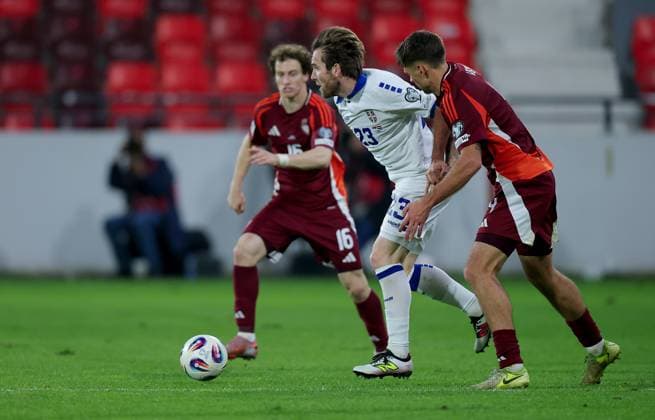 Serbia vs Latvia, Group K World Cup 2026 European Qualifiers Leskovac, Serbia. 16th Nov, 2025. Serbia s Aleksandar Katai during the Group K World Cup 2026 European Qualifiers football match between Serbia and Latvia on November 16. 2025. in Leskovac, Serbia. Leskovac Serbia Copyright: xPedjaxMilosavljevic STARSPORTx