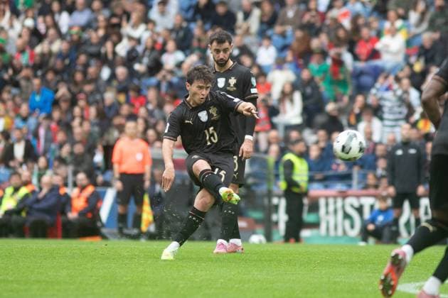 November 16, 2025, Porto, Porto, Portugal, Portugal: The 2026 World Cup Qualifiers match between Portugal and Armenia at Estadio do Dragao on November 16, 2025 in Porto, Portugal. ( Pximages) Porto Portugal - ZUMAp175 20251116_zsa_p175_023 Copyright: xSergioxMendesx