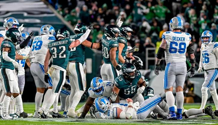 November 16, 2025, Philadelphia, Pa, USA: Philadelphia Eagles celebrate a fourth down stop during the NFL, American Football Herren, USA football matchup between the Detroit Lions and the Philadelphia Eagles at Lincoln Financial Field in Philadelphia, Pennsylvania on November 16, 2025. Cal Media Philadelphia USA - ZUMAcs17 20251116_faf_cs17_030 Copyright: xScottxSeriox