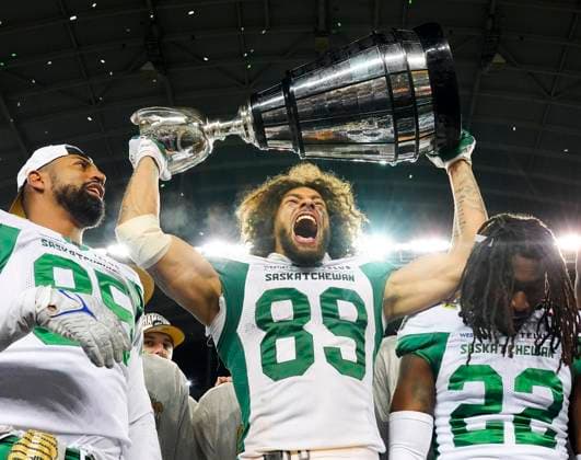 November 16, 2025, Winnipeg, Mb, CANADA: Saskatchewan Roughriders Kian Schaffer-Baker (89) celebrates after defeating the Montreal Alouettes in the 112th CFL Grey Cup, in Winnipeg on Sunday, Nov. 16, 2025. Canada News - November 16, 2025  - ZUMAc35_ 20251116_zaf_c35_164 Copyright: xDarrylxDyckx