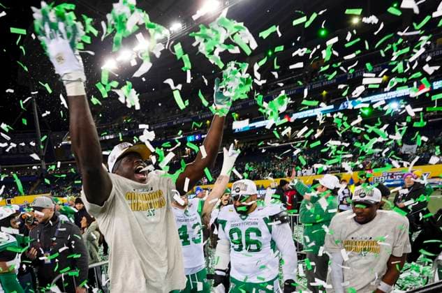 November 16, 2025, Winnipeg, Mb, CANADA: Saskatchewan Roughriders celebrates their championship win over the Montreal Alouettes in the 112th CFL Grey Cup, in Winnipeg on Sunday, Nov. 16, 2025. Canada News - November 16, 2025  - ZUMAc35_ 20251116_zaf_c35_212 Copyright: xFrankxGunnx