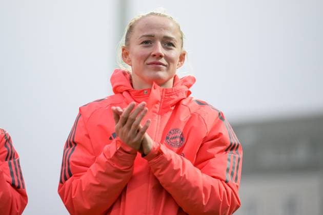 Soccer, DFB Cup Women, 20251116, FC Ingolstadt 04 FC Bayern München In the picture Lea SCHÜLLER Bayern, 11 Final cheer Ingolstadt ESV Stadion Bayern Germany Copyright: Passion2Press MarkusxFischerx