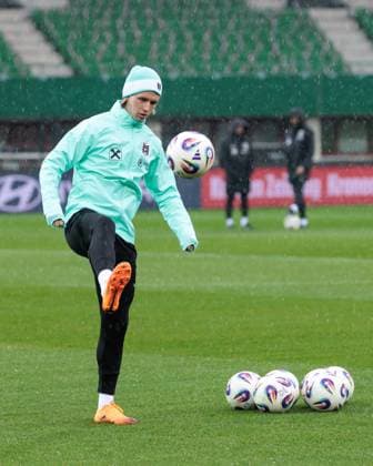 SOCCER - FIFA WC quali, AUT vs BIH VIENNA,AUSTRIA,17.NOV.25 - FIFA World Cup, WM, Weltmeisterschaft, Fussball 2026, European Qualifiers, group stage, OEFB international match, Länderspiel, Nationalmannschaft Austria vs Bosnia and Herzegovina, preview, training AUT. Image shows Patrick Wimmer (AUT). GEPAxpictures xArminxRauthner