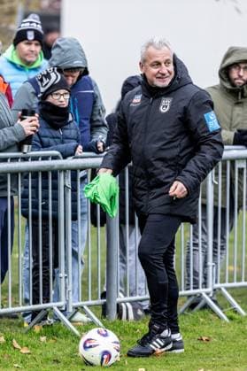 Football, Season 2025 2026, 3 Liga, Training ground at the Donaustadion, Public training SSV Ulm 1846 Football, 17 11 2025 17 11 2025, Football, Season 2025 2026, 3 Liga, Training ground at the Donaustadion, Public training SSV Ulm 1846 Football, first session of new head coach Pavel Dotchev SSV Ulm 1846 Football Photo Lucca Fundel Ulm Training ground at the Donaustadion Baden Württemberg Germany
