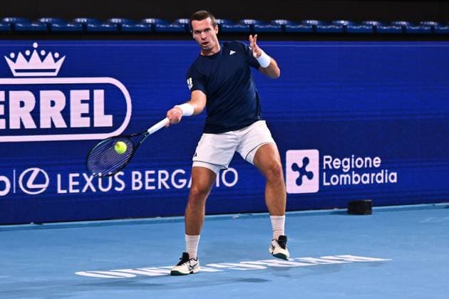 Tennis: ATP, Tennis Herren Challenger Internazionali Di Bergamo 2025 Oleg Prihodko of Ukraine participates in the ATP Challenger Trofeo Faip-Perrel 2025 at Choruslife Arena in Bergamo, Italy, on November 17, 2025. Bergamo Italy  Copyright: xMichelexMaravigliax originalFilename:maraviglia-tennisat251117_npggr.jpg