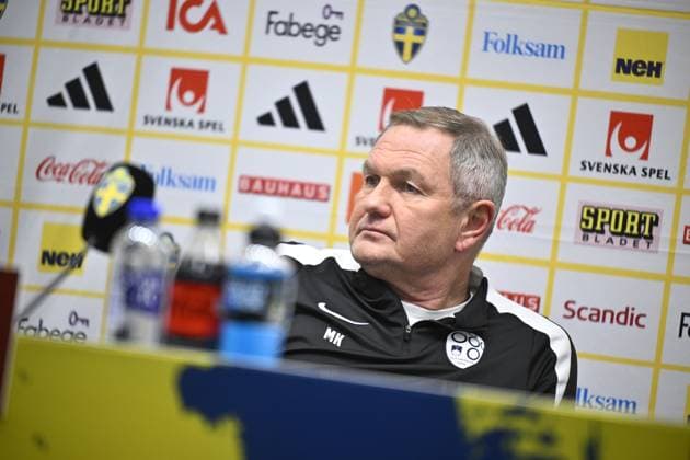 STOCKHOLM, SWEDEN 20251117 Slovenia national team captain MatjaÅ¾ Kek meets with journalists at Strawberry Arena ahead of Tuesday s World Cup qualifying match against Sweden STOCKHOLM SWEDEN x10050x  Copyright: xPontusxLundahl TTx WORLD CUP QUALIFYING SWEDEN-SLOVENIA
