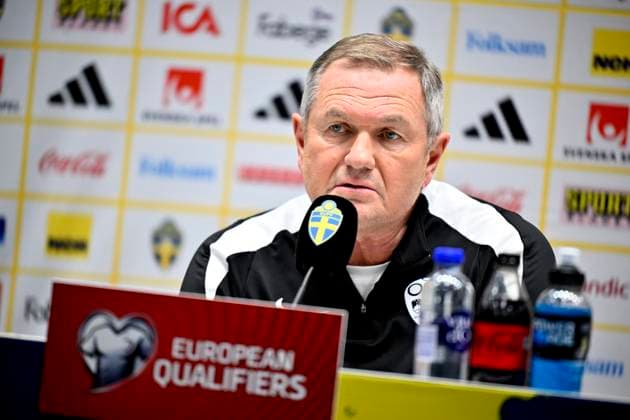 STOCKHOLM, SWEDEN 20251117 Slovenia national team captain MatjaÅ¾ Kek meets with journalists at Strawberry Arena ahead of Tuesday s World Cup qualifying match against Sweden STOCKHOLM SWEDEN x10050x  Copyright: xPontusxLundahl TTx WORLD CUP QUALIFYING SWEDEN-SLOVENIA