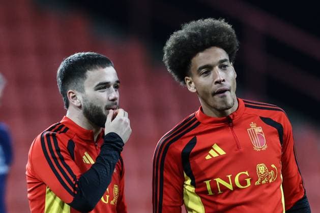 Belgium s Nicolas Raskin and Belgium s Axel Witsel pictured during a training session of the Red Devils, the Belgian national soccer team, in Liege on Monday 17 November 2025. The team is preparing for its last World Cup 2026 qualification match against Liechtenstein tomorrow. BRUNOxFAHY  x142231499x