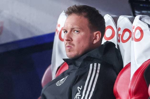 17 11 2025, Football, International match, World Cup Qualification Europe, Germany Slovakia, Red Bull Arena Leipzig , Matchday 10, Season 2025 2026 National coach Julian Nagelsmann GER hc on the bench before the match Regulations prohibit any use of photographs as image sequences and or quasi video Sachsen Deutschland