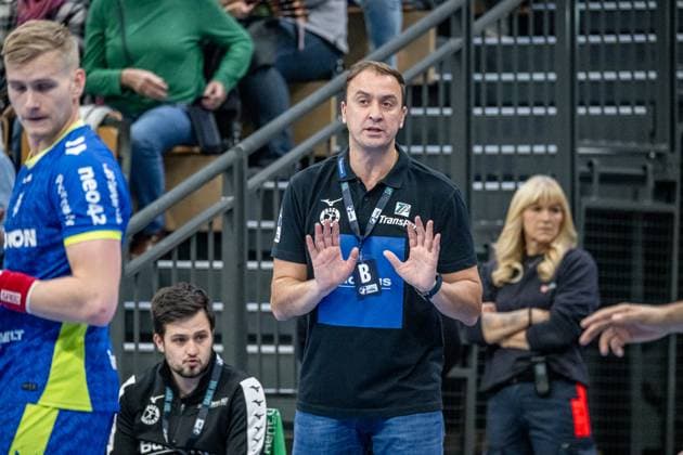 Handball Bundesliga HSG Wetzlar VfL Gummersbach, 17 11 25 Momir Ilic HSG Wetzlar Handball Bundesliga HSG Wetzlar VfL Gummersbach Wetzlar, 17 11 25 Copyright: xBEAUTIFULxSPORTS Roeczeyx