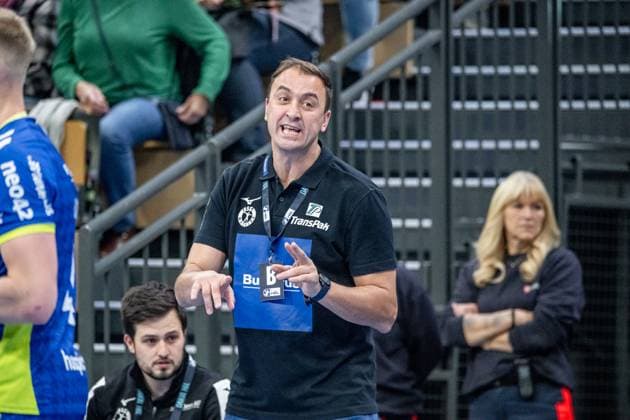 Handball Bundesliga HSG Wetzlar VfL Gummersbach, 17 11 25 Momir Ilic HSG Wetzlar Handball Bundesliga HSG Wetzlar VfL Gummersbach Wetzlar, 17 11 25 Copyright: xBEAUTIFULxSPORTS Roeczeyx