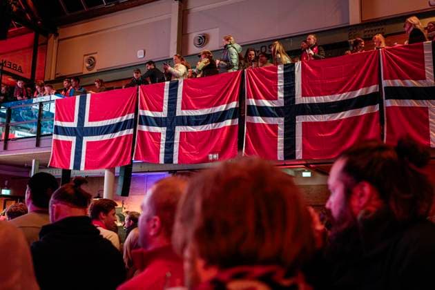Folk festival after World Cup qualification Oslo 20251117 The men s national team celebrates the World Cup qualification at Carl s pub in Oslo Photo Terje Bendiksby NTB Oslo Norway EDITORIAL USE ONLY RESTRICTED USE FOR BETTING COMPANIES  Copyright: xTerjexBendiksbyx xNTBx