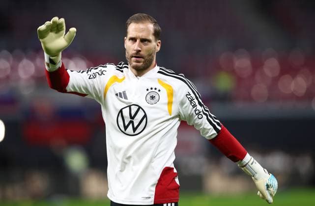 17 11 2025, xtgx, Football World Cup Qualification 2026, Germany Slovakia v l Oliver Baumann German National Football Team DFB DFL DFB REGULATIONS PROHIBIT ANY USE OF PHOTOGRAPHS as IMAGE SEQUENCES and or QUASI VIDEO Leipzig